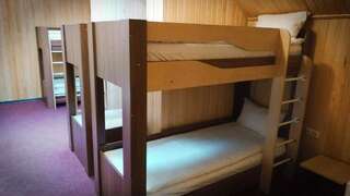 Курортные отели Olympic Village Подгорцы Спальное место на двухъярусной кровати в общем номере для женщин-2